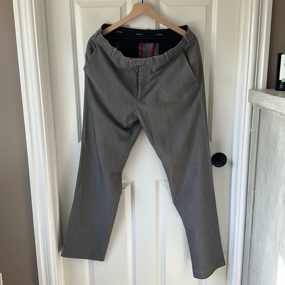 Men’s VanHeusen Grey dress pants size 34/32
